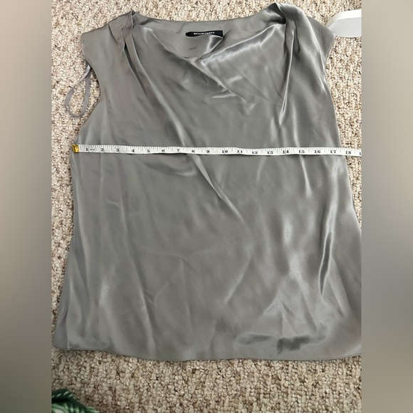 SoldEllen Tracy Silk Silver Asymmetrical Cowl Neck Blouse size 10 - Picture 13 of 13